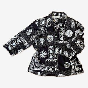 Kathy Che vintage black blouse with really cool design all over size 12